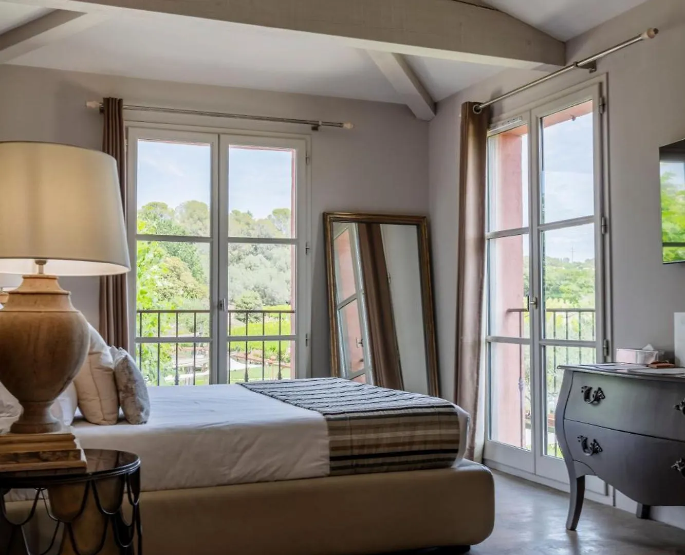 La Bastide Du Clos Des Roses - Teritoria Frejus 4*,