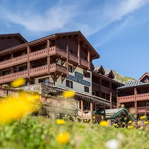 Hotel Village Montana